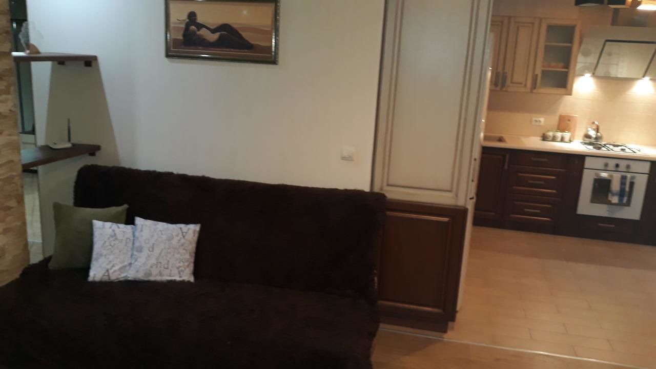 Апартаменты Apartment in the historical part of the city Новая Каховка-9